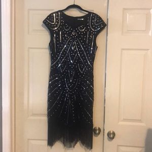 Sequined Cocktail Dress w/ Fringe Trim (Large)